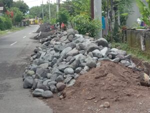 Diduga Proyek Fiktif Didesa Mojosari Tidak Ada Yang Tau Asal Dananya 