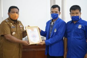 Walikota Tanjungbalai Berikan Penghargaan Kepada Semua Pihak Terdampak Korban Banjir