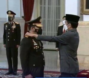 Usai Dilantik Jokowi, Jenderal Polisi Drs.Listyo Sigit Prabowo Serah Terima Jabatan di Mabes Polri