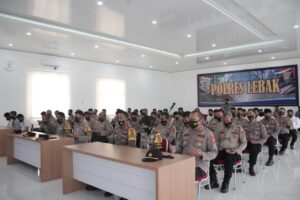 Himbauan Wakapolda, Polres Lebak Dan Perwira Agar Monitoring Semua Anggotanya Mengakses Aplikasi Bersatu Lawan COVID-19