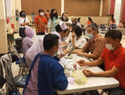 Gereja GKPB Kota Cirebon Adakan Tes Gula Darah dan Asam Urat Untuk Lingkungan Jemaat Gereja
