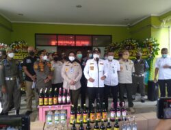 Ribuan Botol Minuman Beralkohol Tertangkap Tangan Oleh Satpol PP Tangsel