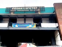 Pedagang Ayam Pasar Ciputat Kecewa Soal Pembagian lapak