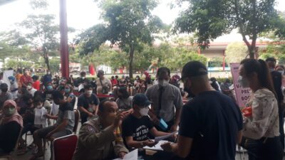 Hari Ke 1 di Bulan Puasa, Polsek Pagedangan Gelar Akselerasi Vaksin Booster