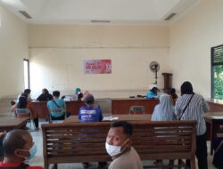 Polsek Ciputat Timur Gelar Vaksin Booster di Aula Kelurahan Cempaka putih