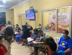 Polsek Serpong , Kembali Gelar Vaksin Booster Malam Hari