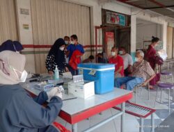Tak Kenal Hari, Polsek Ciputat Timur Terus Gencar Gelar Vaksin Booster