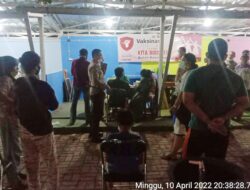 Malam Hari , Polsek Legok Tetap Semangat Layani Warga Vaksin Booster