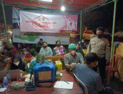 Antusias warga legok ikut vaksin booster Meskipun di Guyur Hujan