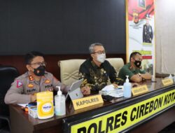 Kapolres Cirebon Kota Dan Forkopimda Ikuti Vicon Rakor Lintas Sektoral Jelang Idul Fitri 1443 H Pimpinan Kapolri