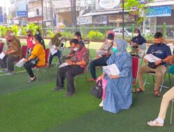 Tak Kenal Hari libur Polsek Ciputat Timur Terus Gencar Gelar Vaksin Booster