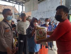 Bhabinkamtibmas Kedawung    Polsek Kedawung  Polres Ciko Kawal Bansos PSBPS