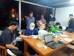 Kejar Target Polsek Ciputat Timur Buka Vaksin Booster Siang dan Malam Hari