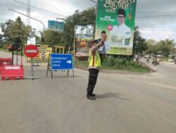 Demi Terpeliharanya Kamseltibcar Lantas Polisi Melaksanakan Gatur Lalin Di Wilayah Kecamatan Balongan