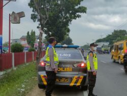 Layanan Prima Terus Diberikan Polsek Kandanghaur Kepada Pengguna Jalan