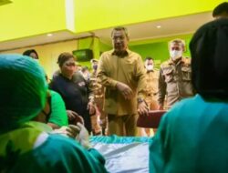 Hari Pertama Kerja, Walikota Tinjau Amal Donor Darah Satpol PP Tangsel