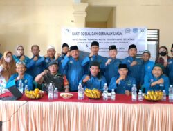 Kepedulian Fahmi Tamami, Bagikan Pakaian Layak pakai dan Kursi Roda Pada Masyarakat Tenjo