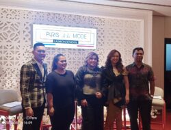 Unjuk Kreativitas Generasi Muda di Paris de la Mode Live In Vogue Fashion show