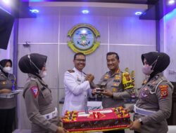 Polresta Cirebon Beri Kejutan HUT Ke-77 TNI