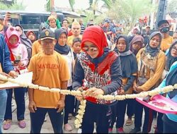 Wakil Bupati Cirebon Bunda Ayu Resmikan Gedung Creative Centre Dan Masjid Baitul Muttaqin Di Desa Suci