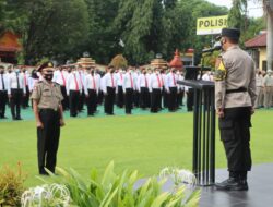 Satu Personel Polresta Cirebon Mendapat Kenaikan Pangkat Pengabdian