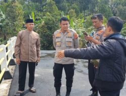 Kapolsek Sukahaji Bersama Kades Garawastu Cek Daerah Rawan Terjadinya Bencana Alam