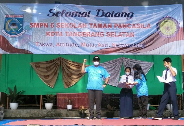 Drs. Joko Budi Santosa M.Pd Kepala Sekolah SMPN 6 Kota Tangerang Selatan(BantenOne.com/EDON)