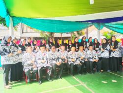 SDN Karang Tengah 8 Gelar Peringatan Hari Guru Nasional Serta HUT PGRI Secara Meriah