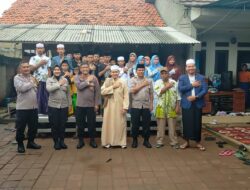 Peringati HUT PMJ Ke 73 ,Polsek Ciputat Timur Berikan Bantuan Sembako Pada Yayasan Yatim
