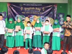 MIN 1 Adakan Giat “English Day” Dengan Bertemakan We Explore During English Day