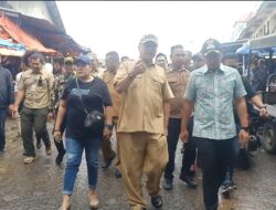 Tertibkan Pasar, Pilar Saga Ikhsan Tegaskan Pedagang Malam Gunakan Bahu Jalan Jam 6 Pagi Bersih