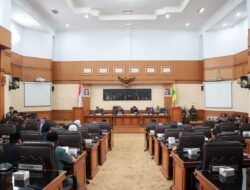 Kapolres Majalengka Hadiri Rapat Paripurna DPRD Kabupaten Mengenai Pajak Daerah Dan Retribusi Daerah