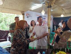 Milad Ke-5 Tahun TaCo Tangsel Santuni Anak Yatim-piatu