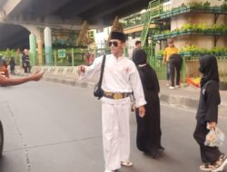 Persatuan Pencak silat Kelabang Putih Berbagi Takjil Ramadhan