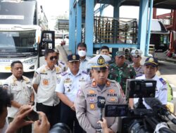 Jelang Arus Mudik, Sat Lantas Polres Tangsel Dampingi “Ram Check” Kendaran di Terminal Bus Pondok Cabe