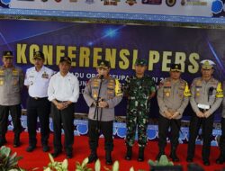 Tinjau Mudik di Jateng, Kapolri Instruksikan Mantapkan Sosialisasi Rekayasa Lalin dan Pengaturan Rest Area