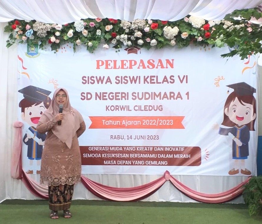 Nurhayati S.Pd Kepala SDN Sudimara 1(BantenOne.com/EDON)