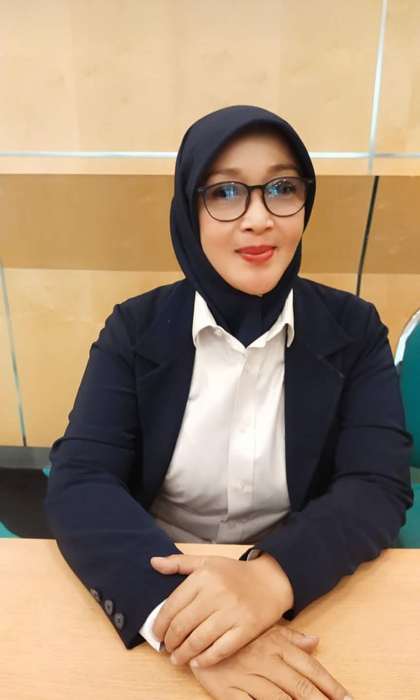 Elis Nurhayati M.Pd Kepala SDN Perigi 01 Kota Tangerang Selatan.