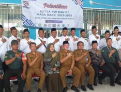 Lurah Curug Edi Mulyadi Melantik Sebanyak 60 RT dan 7 RW Masa Bakti 2023-2028