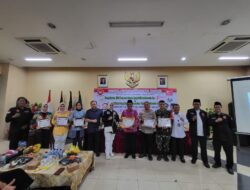 Fahira Idris Lantik Bang H. Tasman Sebagai Komandan BANG JAPAR Se-Cipayung di hadapan 3 Pilar, Tomas & Toga Dalam Rangkaian HUT RI Ke 78 Tahun