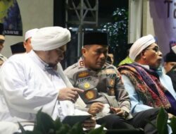 Dalam Rangka Cooling System Pilpres Dan Pileg Pemilu 2024, Kapolda Metro Jaya Hadiri Tabligh Akbar “Tangsel Bersholawat