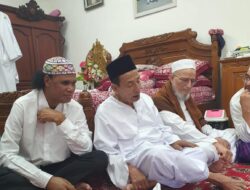 Ketum Grib Jaya H. Hercules RM Hadiri Acara Kliwonan di Pekalongan dan Milad Ke 11 Ponpes Ora Aji di DI Yogyakarta