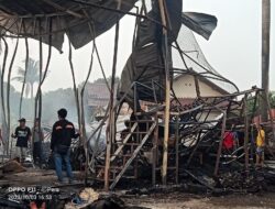 Tiga Gudang Dekorasi di Ciputat, Habis Dilalap Sijago Merah