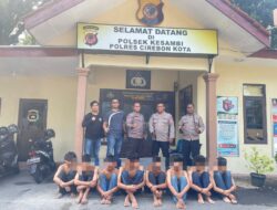 Hendak Tawuran Konten Delapan Remaja Bersenjata Pedang Diamankan Polsek Kesambi