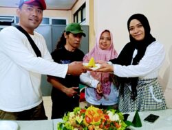 Milad Pertama, IWC dan Rasyid Hidayat Berbagi Berkah