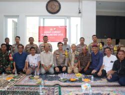 Jum’at Curhat, Kapolres Tangsel Terima curhatan Warga RW.08 Kel. Rawabuntu Serpong