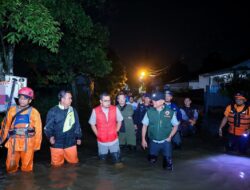 Terdampak Banjir, Pilar Tinjau Warga dan Berikan Bantuan