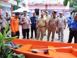 Antispasi Banjir, Kapolsek Mampang dan Camat Bentuk Kampung Siaga Bencana