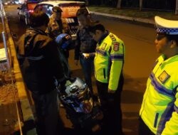 Polsek Kelapa Dua Melaksanakan Operasi Kejahatan Jalanan (OKJ) Malam Hari