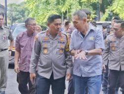 Kapolda Metro Jaya Serahkan Kunci Bedah Rumah Presisi dan Himbau Jaga Kerukunan Jelang Pemilu